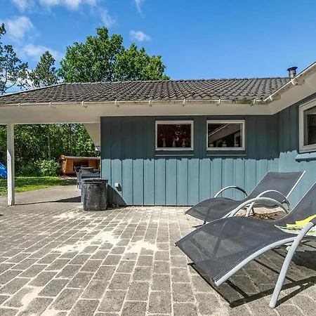Holiday home 4 Bedroom Stunning In Oksbol Ovtrup