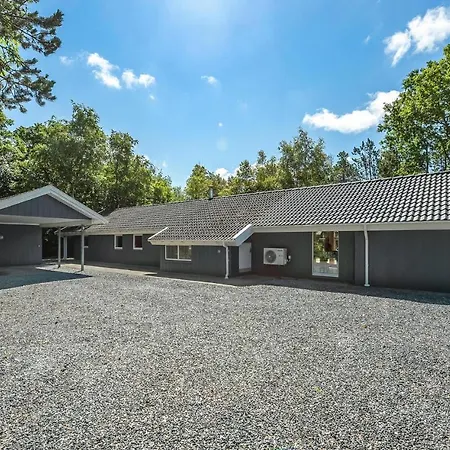 4 Bedroom Stunning In Oksbol Ovtrup